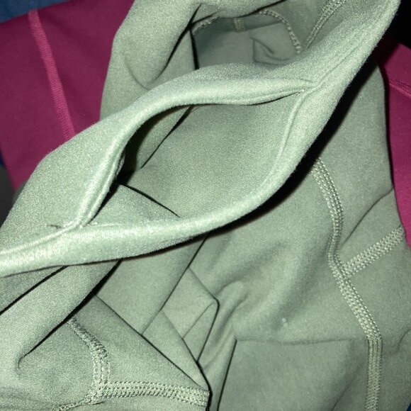 GREEN LEGGINGS - Picture 4 of 5